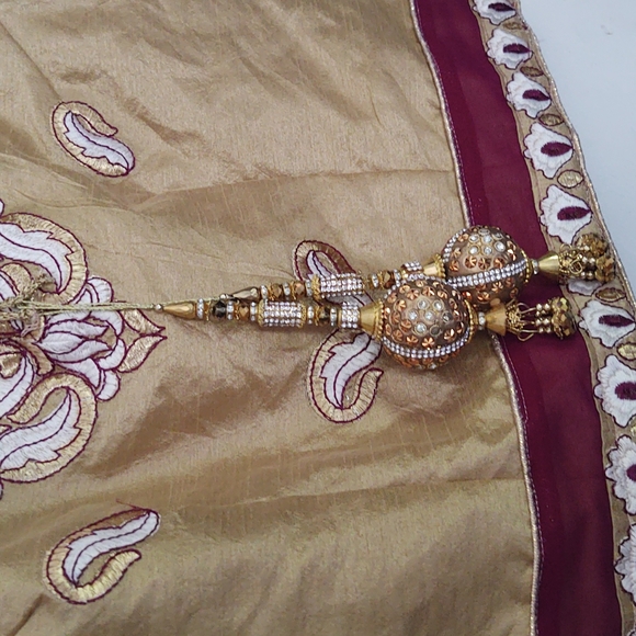 Indian Choli Crop Top Embroidered  Embellished Handmade sz Small - Picture 16 of 17